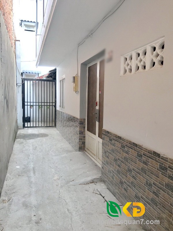 Bán nhà 1 lầu hẻm 588 Huỳnh Tấn Phát quận 7 (đối diện Điện Máy Xanh).